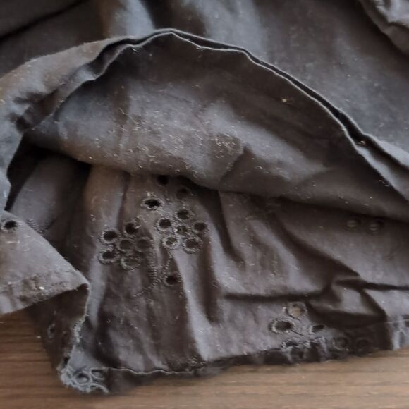 Jcrew not Factory Black cotton Button-front black eyelet peasant Lined Blouse S - Picture 5 of 7